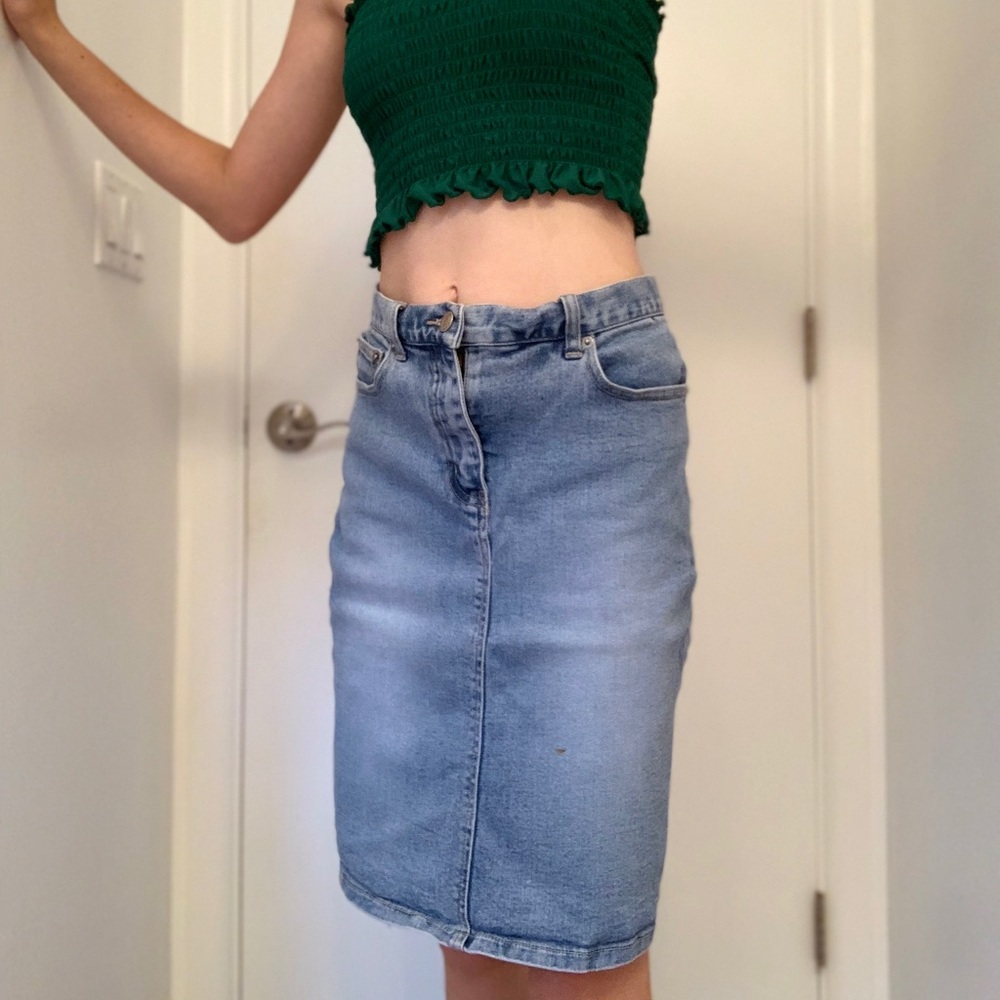 Blue jean skirt (crop top not included)